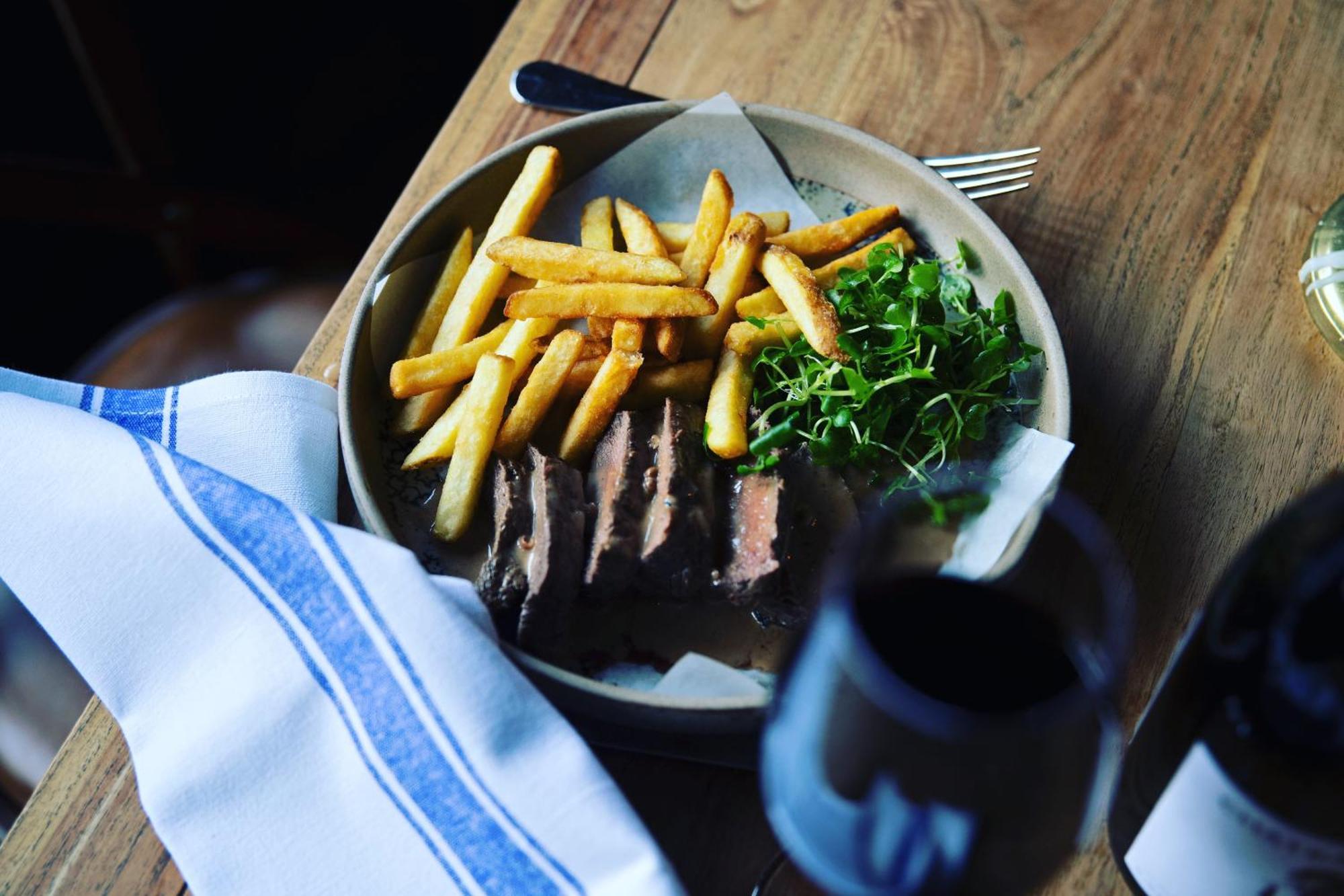 The Plume Of Feathers Farnham  Quarto foto
