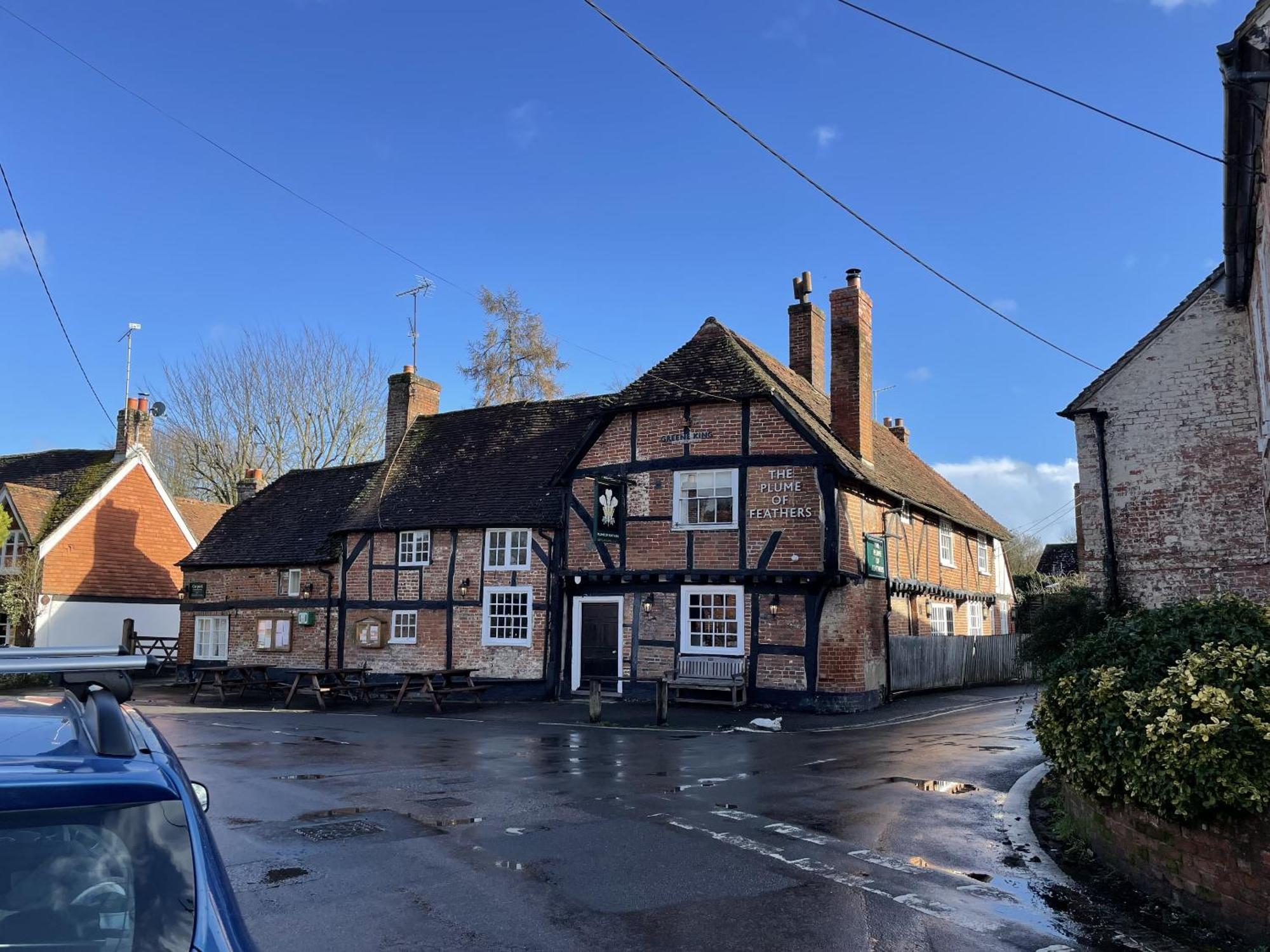 The Plume Of Feathers Farnham  Quarto foto